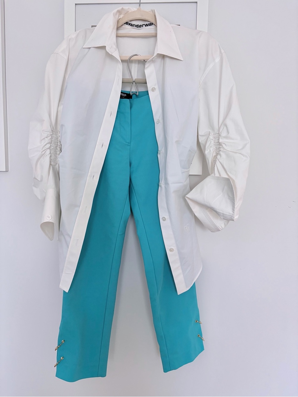 [$250] VERSACE Pants Cropped Capri Turquoise Teal with Golden pins IT38 (25/26)